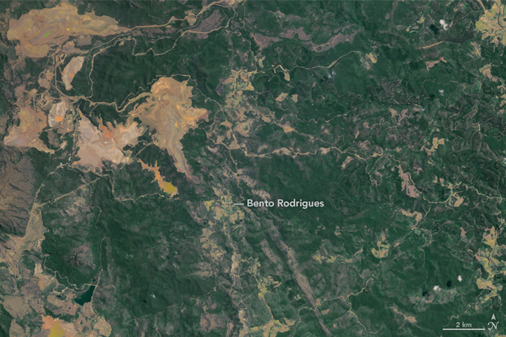 Area in the state of Minas Gerais, Brazil, where two dams broke causing a major toxic spill. Image courtesy of NASA.
