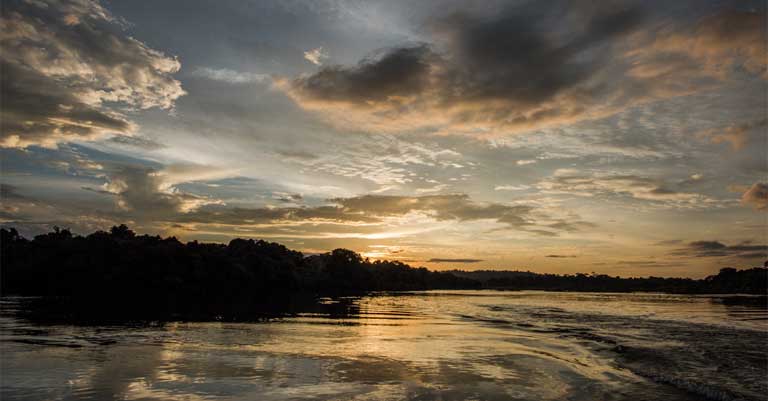 Night falls over the Iriri River. The Arara Indians once occupied this region in large numbers. Photo by Mauricio Torres 