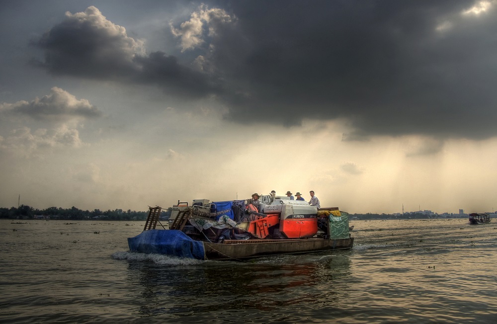 A fully loaded boat in Vietnam's Mekong Delta. Photo by mariusz kluzniak/Flickr