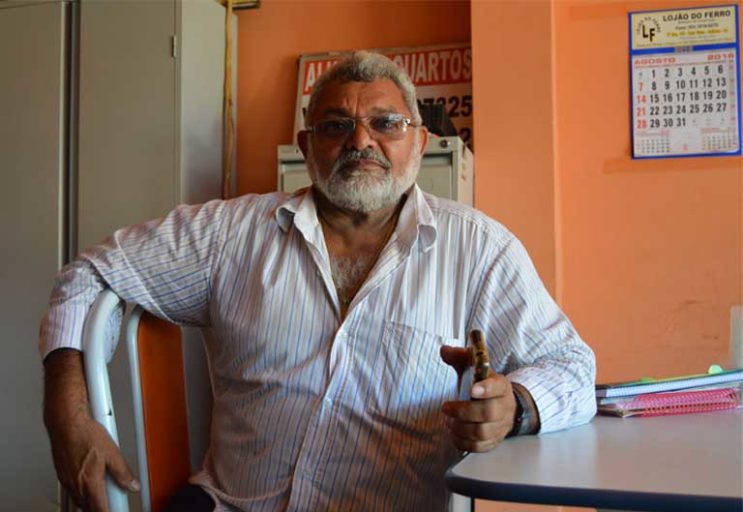 Luís Rodrigues da Silva, President of the Movement in Defense of Regional Prospecting in Western Pará, sits in his office in Itaituba. Photo by Zoe Sullivan for Mongabay