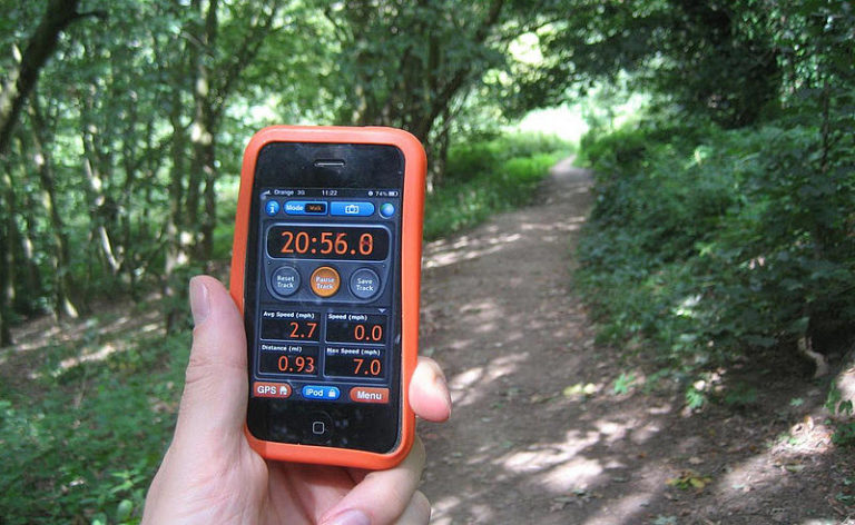 GPS on iPhone tracing data into OpenStreetMap