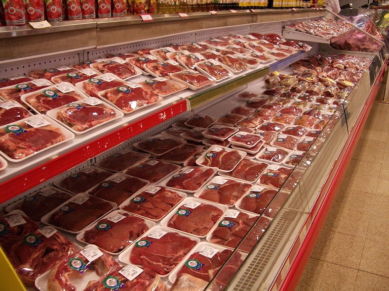 Beef for sale in the grocery story. Photo by Karamo via Pixabay