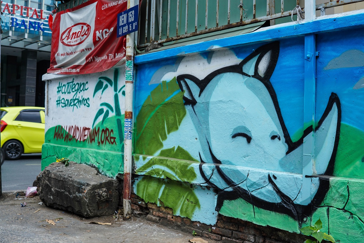 A graffiti picture that is part of a campaign to save the rhino in Ho Chi Minh City, Vietnam. Photo by Michael Tatarski for Mongabay.